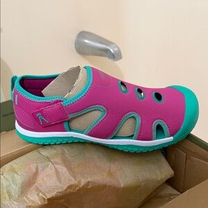 Keen Kids Magenta and Turquoise Water Shoes